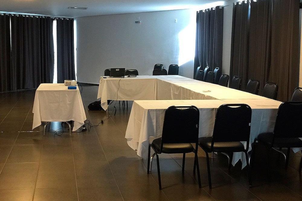 Fenix Hotel Araxa Ngoại thất bức ảnh