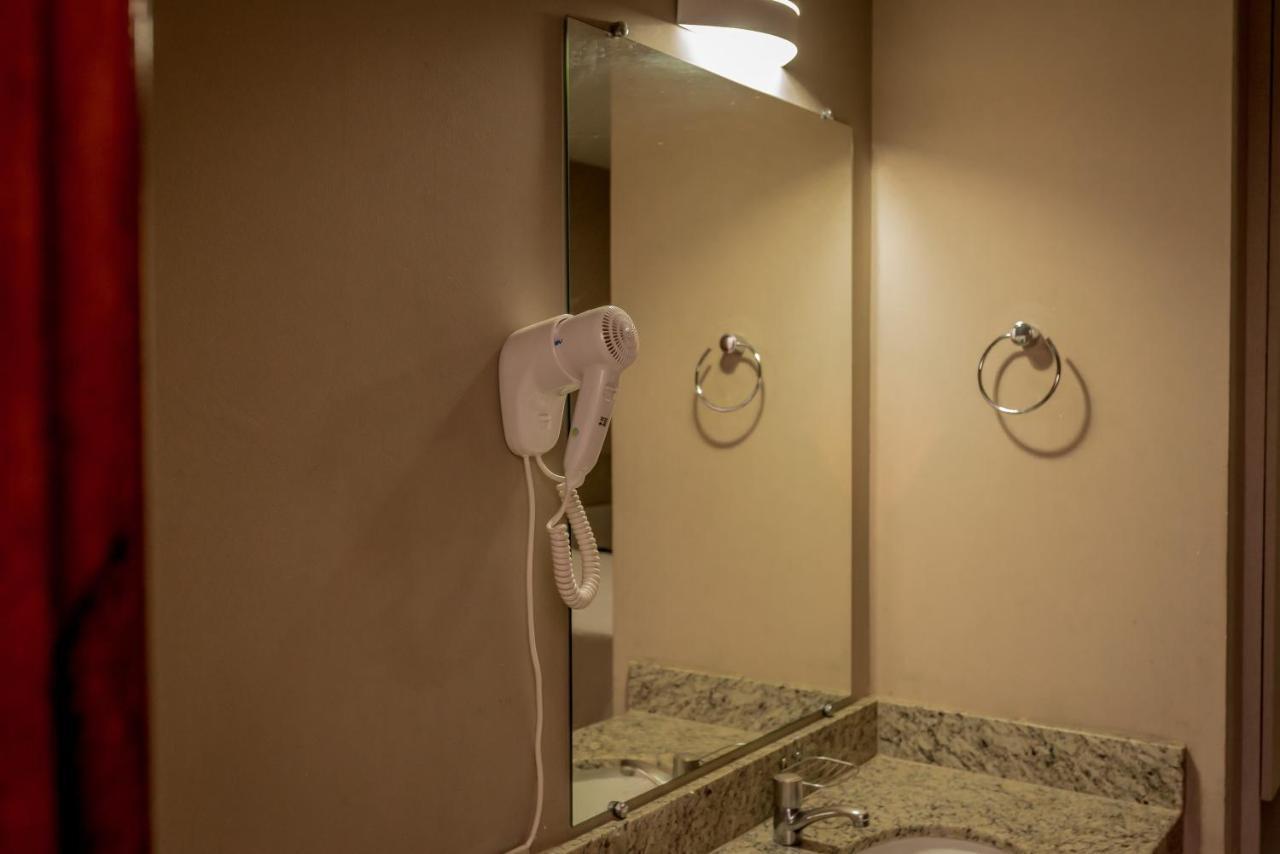 Fenix Hotel Araxa Ngoại thất bức ảnh
